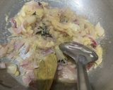 A picture of step 2 of Methi Chicken (Chicken in fenugreek gravy).