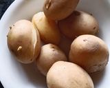 A picture of step 1 of Lasania batata.