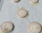 Une image de l'étape 1 de Petites TATINS oignons, chèvre et miel.