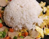 Foto langkah ke 3 dari resep Nasi Goreng Mentega.