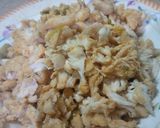 A picture of step 5 of Chicken Vegetable Roll.