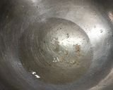 A picture of step 2 of Methi Besan.