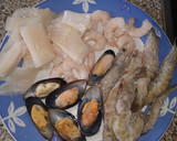 Foto del paso 3 de la receta: Fideos a la cazuela con pescado y marisco
