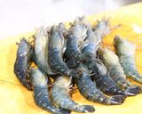 รูปขั้นตอนการทำที่ 1 ของ กุ้งย่างไร้เตาถ่าน..น้ำจิ้มรสแซ่บ