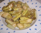 Foto del paso 2 de la receta: Tortilla de calabacín y alcachofas