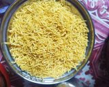 चटपटी ड्राई फ्रूट्स दाल मोठ (Chatpati dry fruits dalmoth recipe in Hindi) रेसिपी चरण 2 फोटो