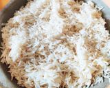A picture of step 1 of Zafrani Pulao.