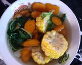 Foto langkah ke 3 dari resep Bening bayem jagung wortel.