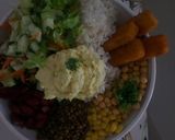 A picture of step 1 of Bowl with Rice.