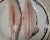 Foto del paso 1 de la receta: Lenguados rebozados estilo romana
