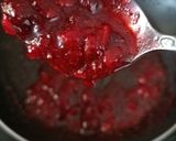 Foto langkah ke 3 dari resep Strawberry Milk (Ala Koreaa).