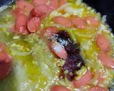 Foto langkah ke 4 dari resep Pokcoy Sosis Saos Tiram.