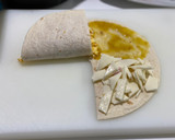 Foto del paso 3 de la receta: La quesadilla de moda o el nuevo relleno de wraps y fajitas!