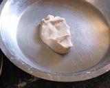 A picture of step 5 of Mirchi ki dal jawari ki Roti theccha.