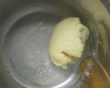 Foto del paso 3 de la receta: Bombas rellenas de dulce de leche y baño de chocolate