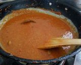 A picture of step 3 of Kofta curry.