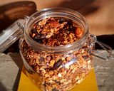 Foto langkah ke 6 dari resep Homemade Cocolate Coffee Aren Granola.
