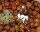 A picture of step 2 of Chickpeas Salad.