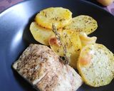 Foto del paso 4 de la receta: Merluza con patatas panadera
