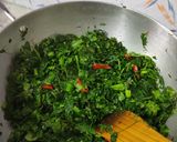 A picture of step 6 of Mix saag { Methi, Sarson, Suva, thom(spring onion green) }.
