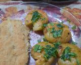 Foto del paso 6 de la receta: Papas chicas o papines a la provenzal (salteados y aplastados)