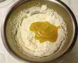 A picture of step 12 of Mango Bavarios.