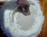 Foto del paso 2 de la receta: Pizzas caseras en casa 😁🍕🍅