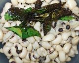 A picture of step 2 of Black eyed beans sundal.