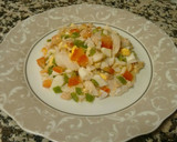 Foto del paso 4 de la receta: Ensalada de merluza con pimiento, tomate y huevo