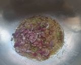 A picture of step 2 of Leftover Roti And Puffed Rice Chevda.
