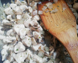 Foto del paso 5 de la receta: Salsa Italiana con Pollo