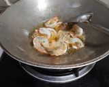 Foto langkah ke 2 dari resep 494. Udang Asam Manis.