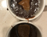 Foto del paso 3 de la receta: Brownie en taza con dulce de leche / volcán de dulce de leche al microondas para 2 👫