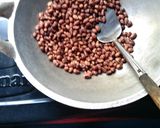 Foto langkah ke 1 dari resep Kue kacang jadul.
