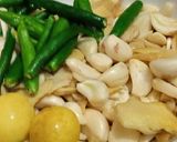 A picture of step 1 of Ginger garlic paste.