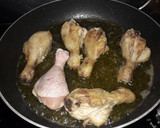 Foto del paso 1 de la receta: Pollo con rovellones y salsa de trufa