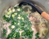 Foto langkah ke 3 dari resep Baeksuk (Sup Ayam Gurih Korea).