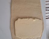 Foto del paso 3 de la receta: Medialunas y facturas de manteca