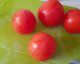 Foto del paso 2 de la receta: Crema de tomate -con mozzarella frita y pesto-