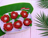 Foto langkah ke 10 dari resep Dadar Gulung Mawar  Tanpa Santan Tanpa Telur.