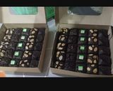 Foto langkah ke 8 dari resep Brownis fudgy premium.