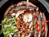 Cá cơm than kho tiêu😋(