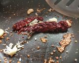 A picture of step 1 of Beetroot chutney.