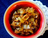 A picture of step 6 of Mushroom do pyaza.