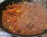 A picture of step 10 of Spaghetti with roasted tomato and mushroom sauce.