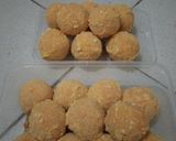 Foto langkah ke 6 dari resep Bola bola ubi isi coklat.