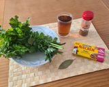 Foto del paso 3 de la receta: Alcachofas y guisantes estofados con huevo