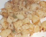 A picture of step 3 of Aloo falihari.
