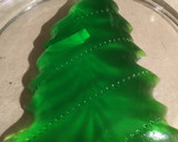 Foto del paso 1 de la receta: Gelatina de limón en forma de pino