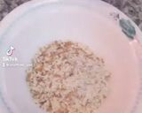 A picture of step 1 of Besan k laddu.